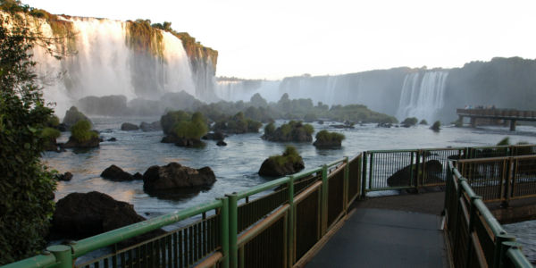 Viajes a las Cataratas del Iguazú desde Rosario