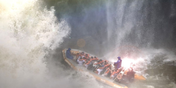 Viajes a Iguazu, excursiones a las Cataratas lado Argentino 2025