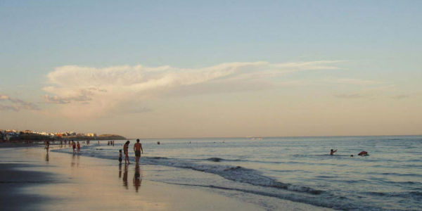 Vacaciones en Las Grutas 2025, Playas de La Patagonia, Costa Atlántica Argentina 