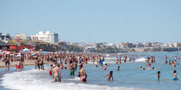 Vacaciones 2025 desde Rosario a Las Grutas, en la Costa Atlántica Argentina